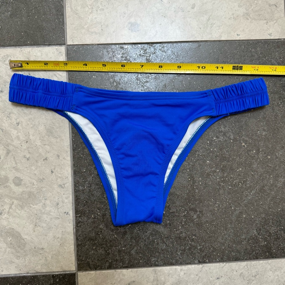 L*Space Bikini Set - Picture 5 of 5